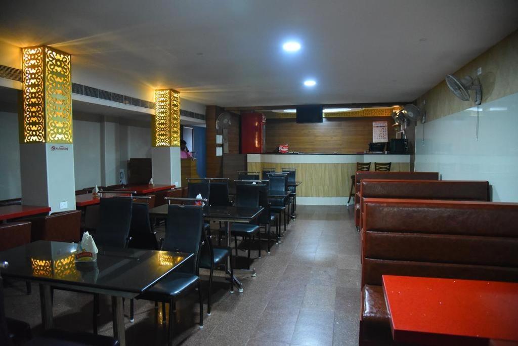 Hotel King Park Pondicherry Esterno foto