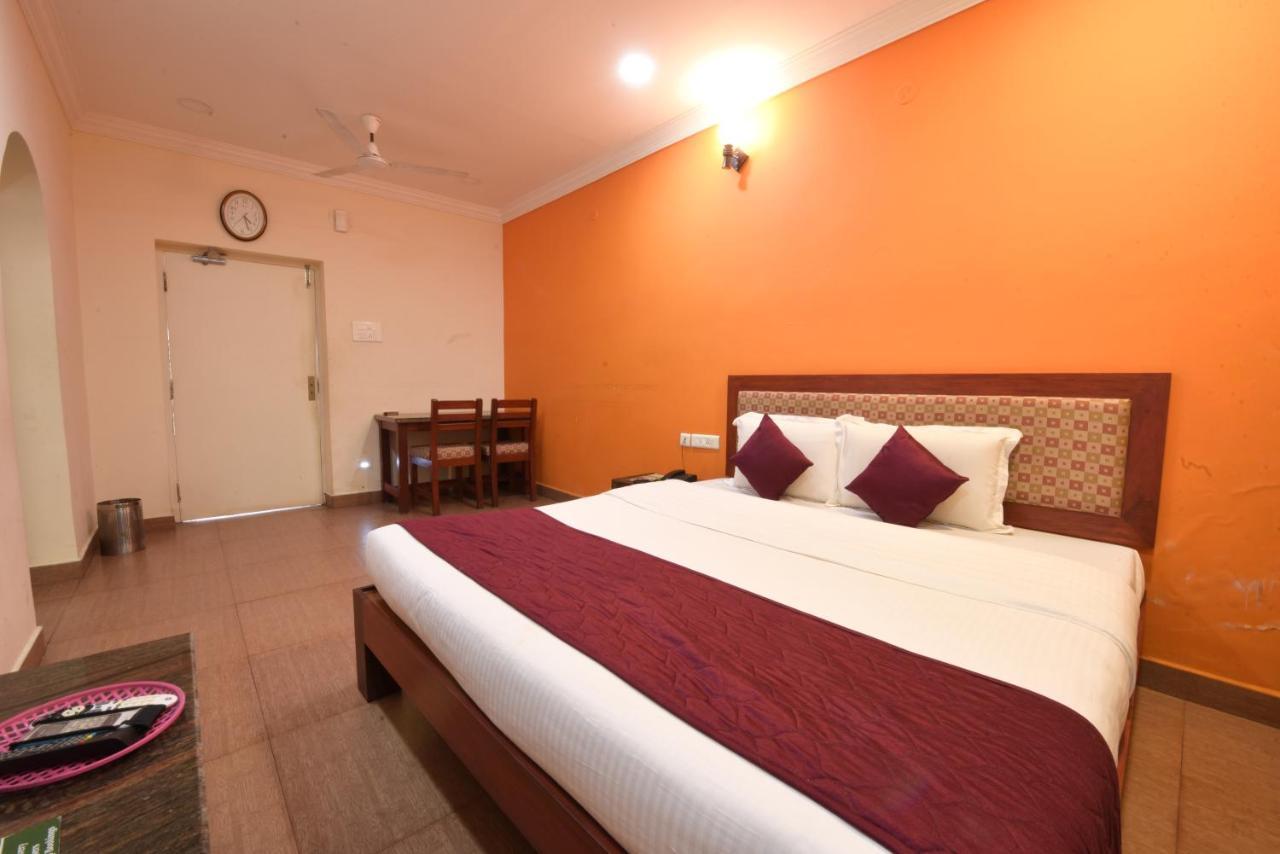 Hotel King Park Pondicherry Esterno foto