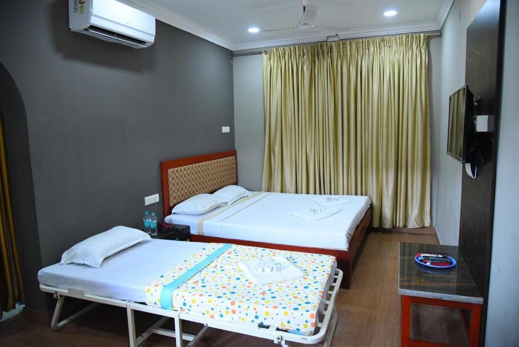 Hotel King Park Pondicherry Esterno foto
